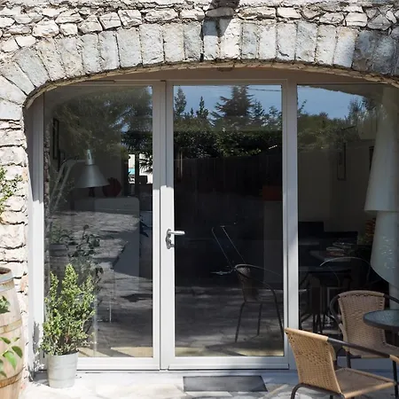 La Gariguette La Campagne A La Ville * Nîmes