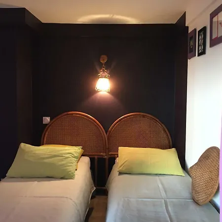 La Gariguette La Campagne A La Ville Bed & Breakfast Nîmes